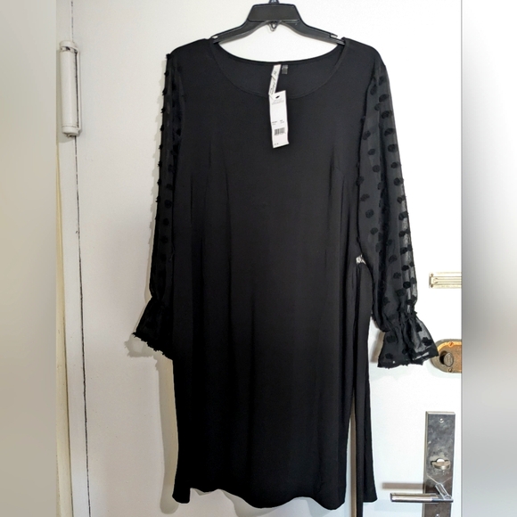 NY Collection Plus Size Long Chiffon-Sleeve Knit Dress in Black - Picture 3 of 9